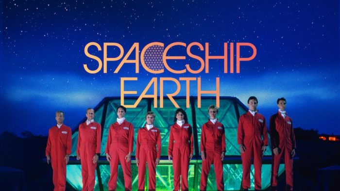 Spaceship Earth, Online Il 4 Novembre